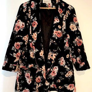 Daniel Rainn Black Floral Blazer